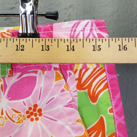 Lilly Pulitzer Shorts Size 4 Bermuda Pink Green Floral Patchwork Stretch Cotton - Picture 9 of 12